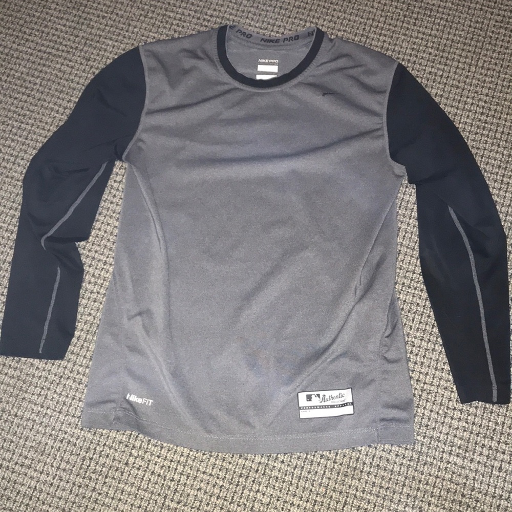 Nike MLB Long Sleeve Performance Tee - Gray & Black